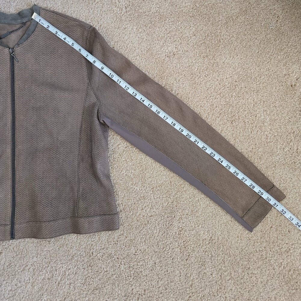 Elie Tahari die cut lambskin leather collarless jacket - Picture 13 of 16